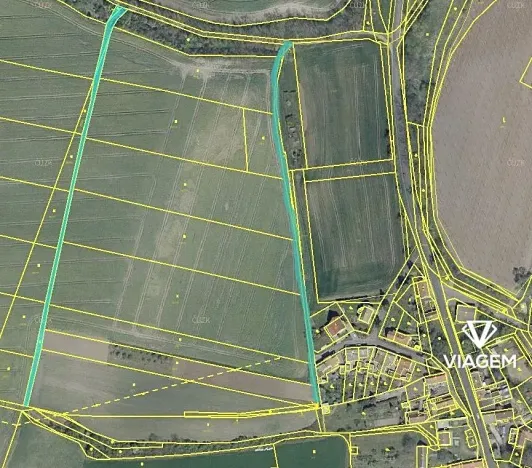 Prodej podílu pole, Louny, 196 m2