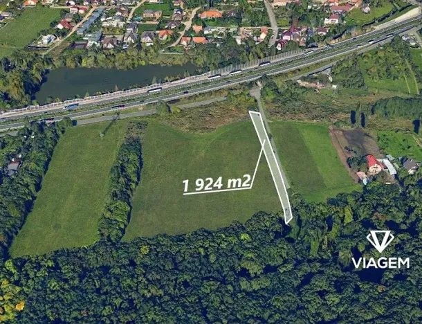 Prodej pole, Praha, 1924 m2