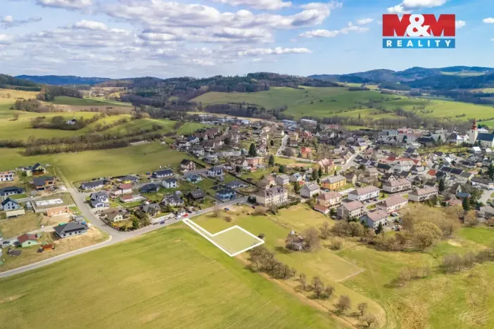 Prodej pozemku pro bydlení, Strážov, 1286 m2