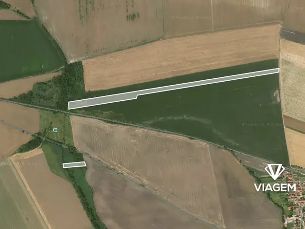 Prodej podílu pole, Křesín, 1813 m2