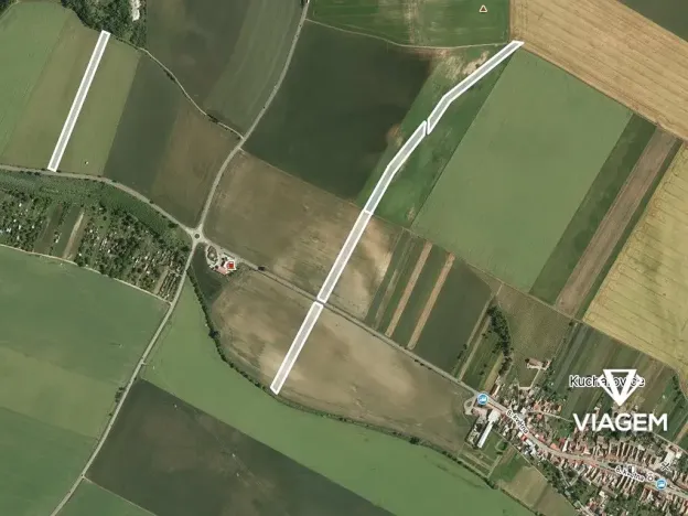 Prodej podílu pole, Kuchařovice, 2403 m2