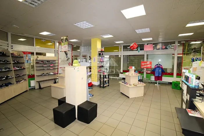 Pronájem obchodního prostoru, Plzeň, Gerská, 98 m2