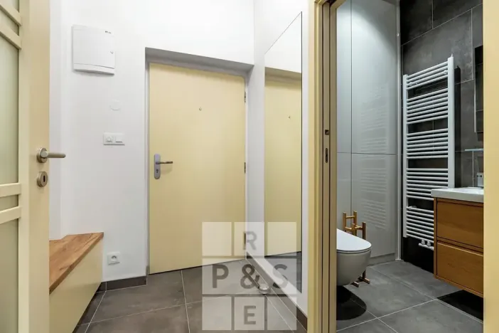 Pronájem bytu 2+kk, Praha - Vršovice, Krymská, 49 m2