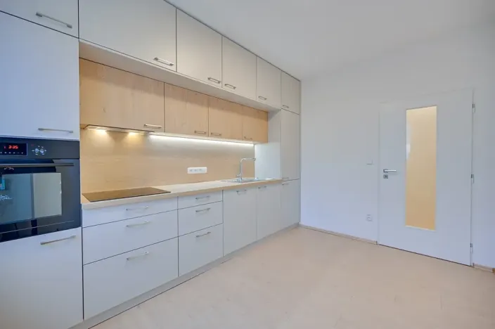 Pronájem bytu 2+1, Olomouc, Božetěchova, 65 m2