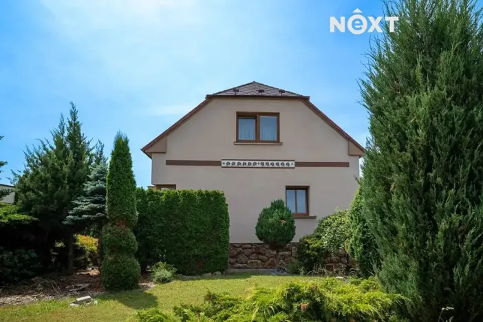 Prodej rodinného domu, Zahájí, 142 m2