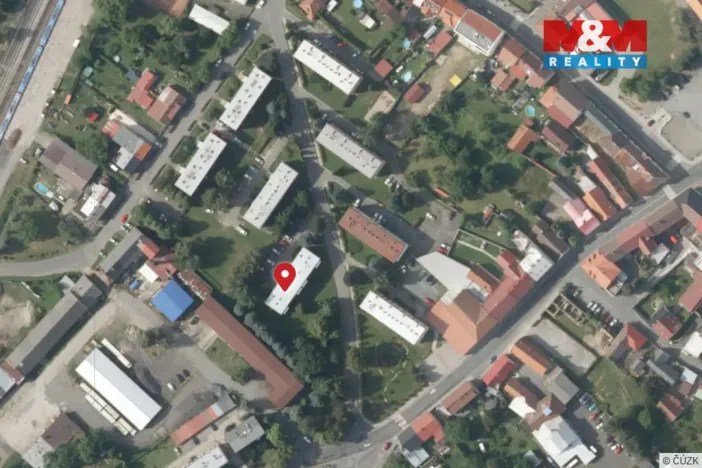 Prodej bytu 3+1, Uhlířské Janovice, 1. máje, 70 m2