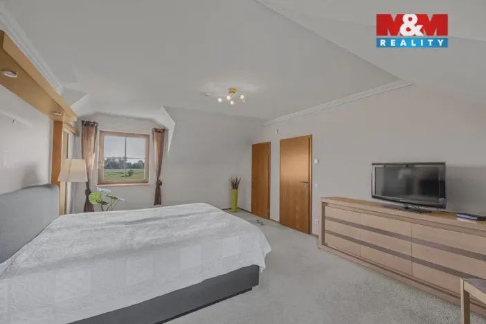 Prodej zemědělské usedlosti, Kostomlaty nad Labem - Rozkoš, 360 m2