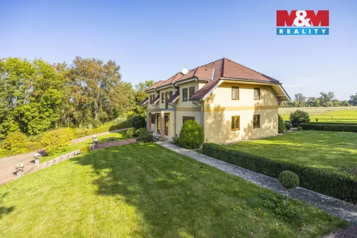 Prodej zemědělské usedlosti, Kostomlaty nad Labem - Rozkoš, 360 m2