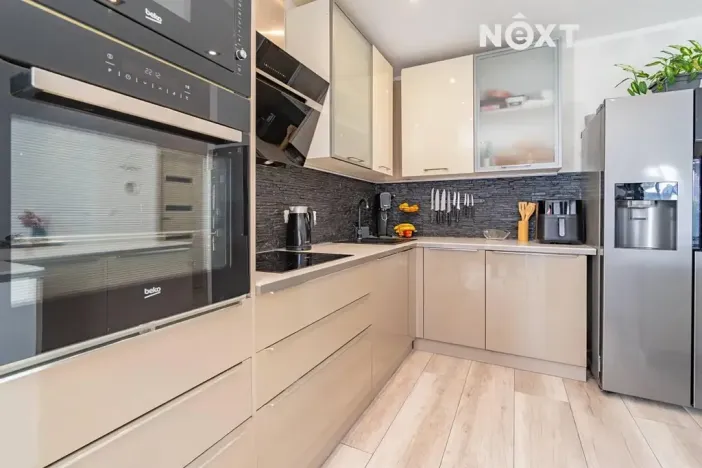 Prodej rodinného domu, Kaplice, 216 m2