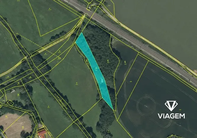 Prodej podílu pole, Žichlínek, 1693 m2