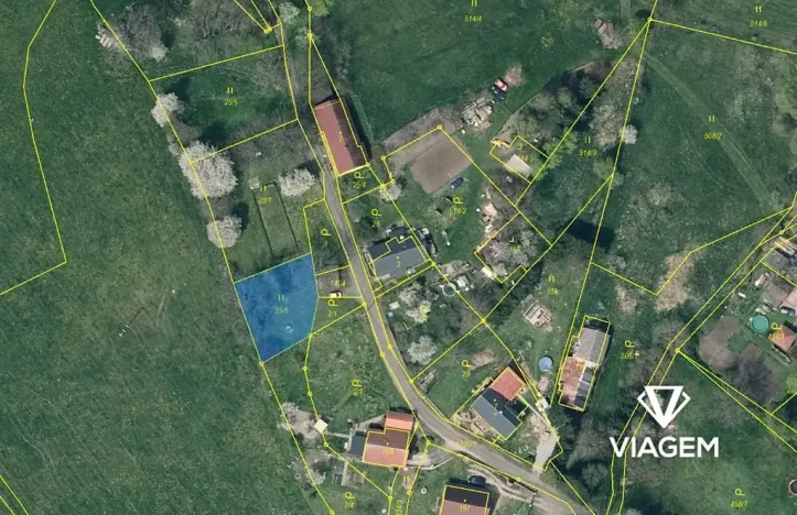 Prodej podílu pole, Dobrná, 582 m2