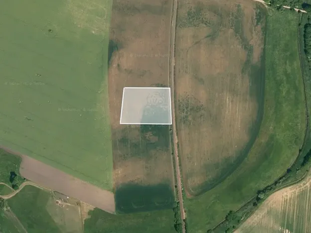 Prodej podílu pole, Čachovice, 5890 m2