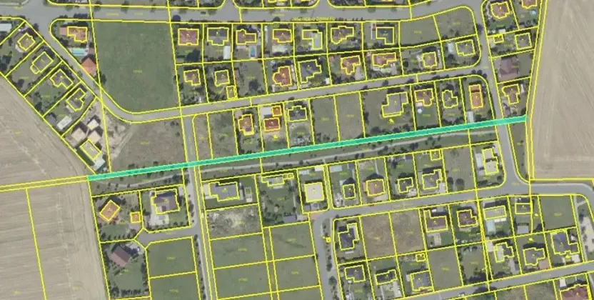 Prodej podílu pole, Jesenice, 61 m2