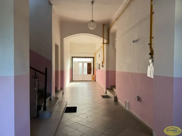 Prodej obchodního prostoru, Holešov, Palackého, 801 m2