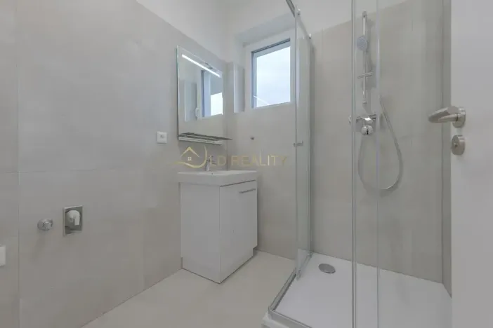 Pronájem bytu 2+kk, Olomouc, Aloise Rašína, 55 m2