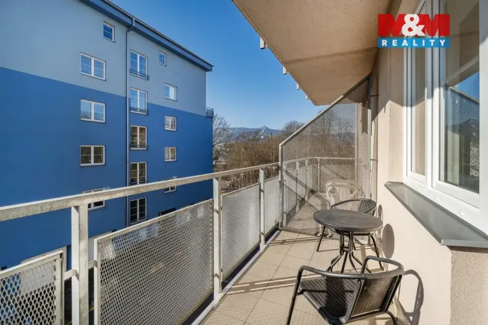 Pronájem bytu 2+kk, Liberec - Liberec VI-Rochlice, Nádvorní, 45 m2