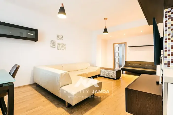 Prodej bytu 2+kk, Praha - Záběhlice, Malovická, 55 m2