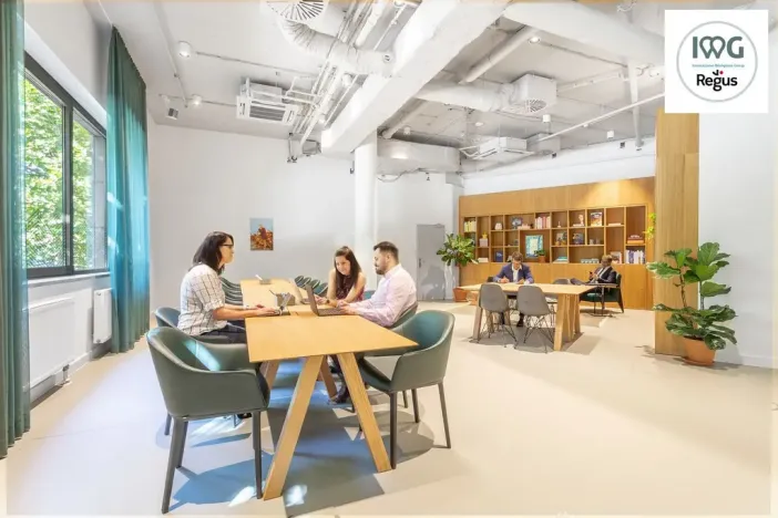 Pronájem komerční, Praha - Karlín, Rohanské nábřeží, 5 m2