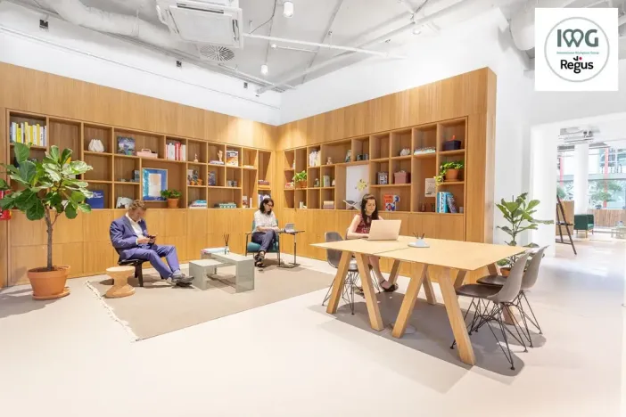 Pronájem kanceláře, Praha - Karlín, Rohanské nábřeží, 60 m2