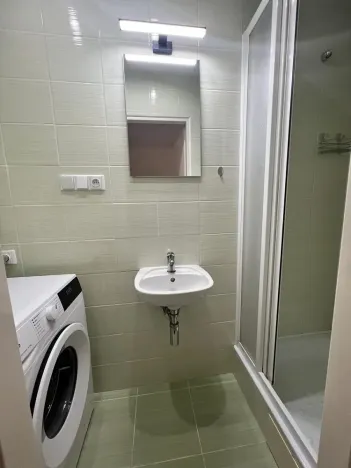 Pronájem bytu 1+kk, Ostrava - Poruba, Španielova, 31 m2