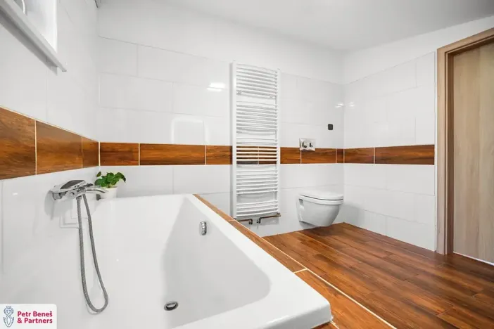 Prodej rodinného domu, Kolešov, 198 m2