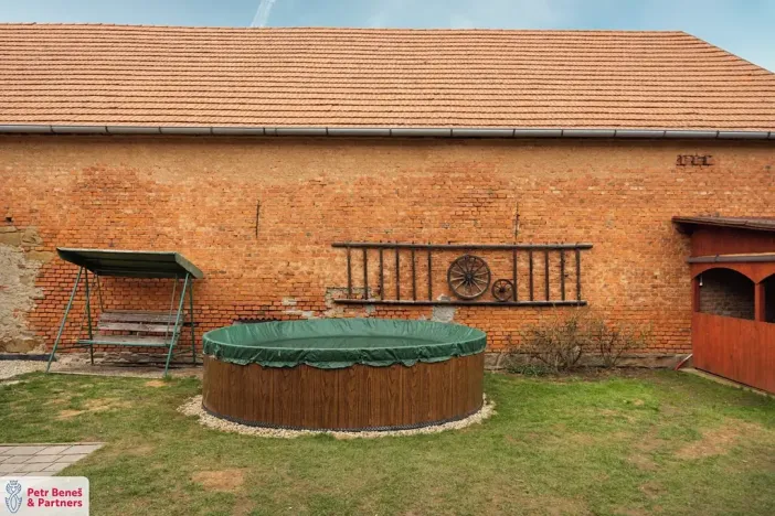 Prodej rodinného domu, Kolešov, 198 m2