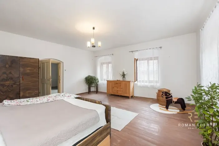 Prodej vícegeneračního domu, Chotiněves, 495 m2