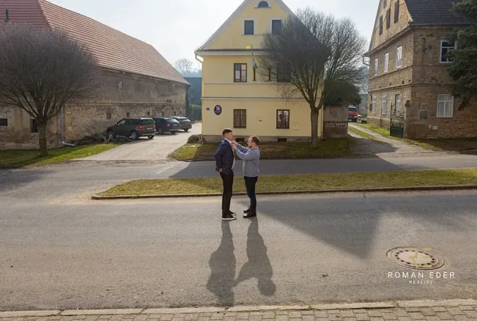 Prodej vícegeneračního domu, Chotiněves, 495 m2