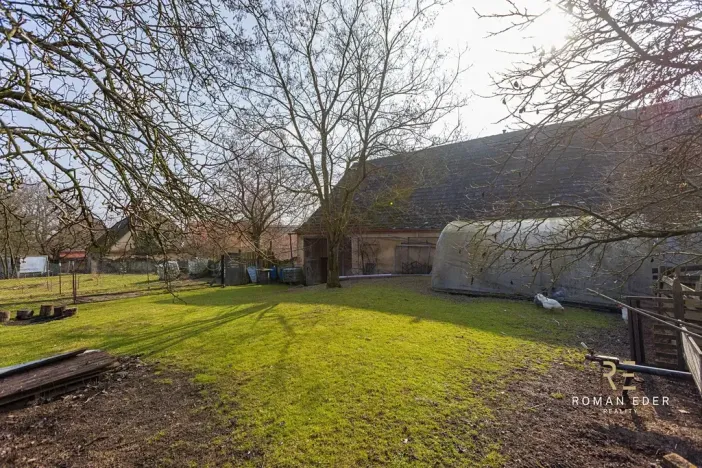 Prodej vícegeneračního domu, Chotiněves, 495 m2