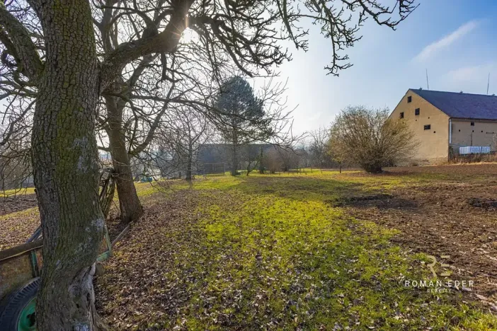 Prodej vícegeneračního domu, Chotiněves, 495 m2