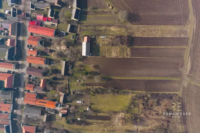 Prodej vícegeneračního domu, Chotiněves, 495 m2