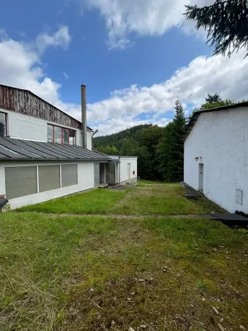 Prodej výrobních prostor, Karlovy Vary, K Přehradě, 8061 m2