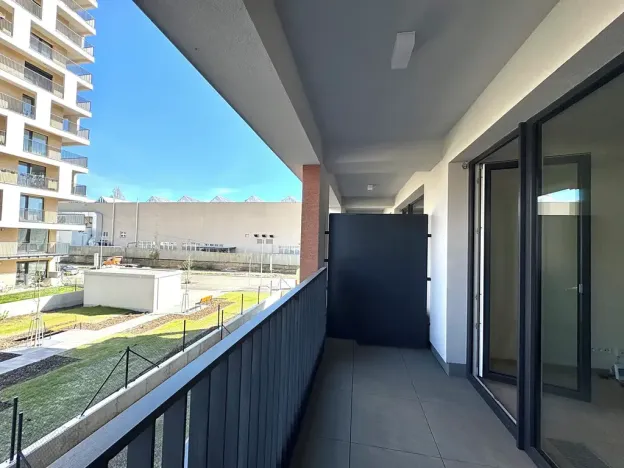 Pronájem bytu 1+kk, Praha - Vysočany, Poděbradská, 30 m2