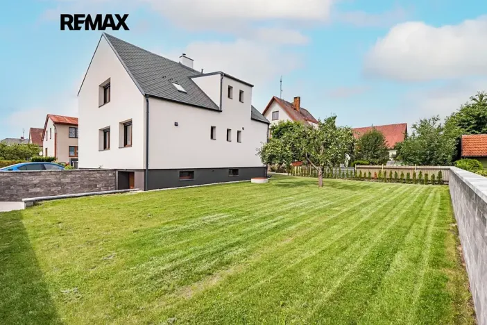 Prodej rodinného domu, Jindřichův Hradec, Spojovací, 183 m2