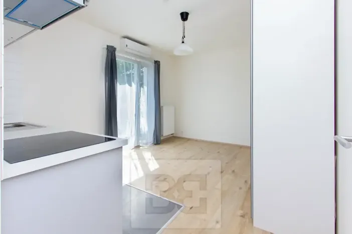 Pronájem bytu 2+kk, Tuchoměřice, V Kněžívce, 31 m2