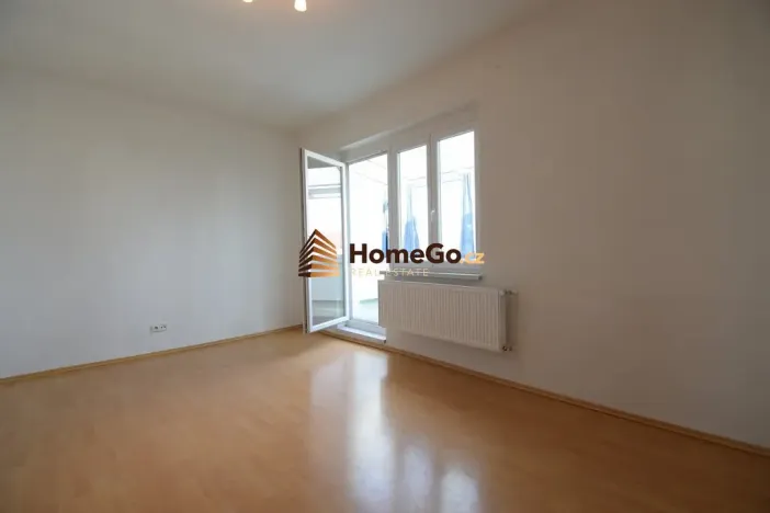 Pronájem bytu 2+kk, Praha - Nusle, U gymnázia, 52 m2