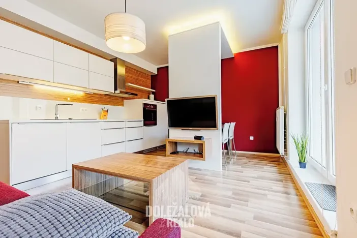 Pronájem bytu 2+kk, Jihlava, U Dlouhé stěny, 58 m2