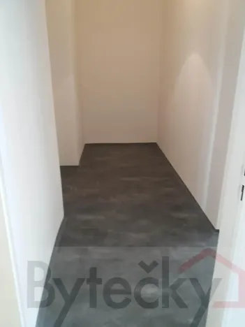 Pronájem bytu 2+1, Praha - Smíchov, Jindřicha Plachty, 65 m2