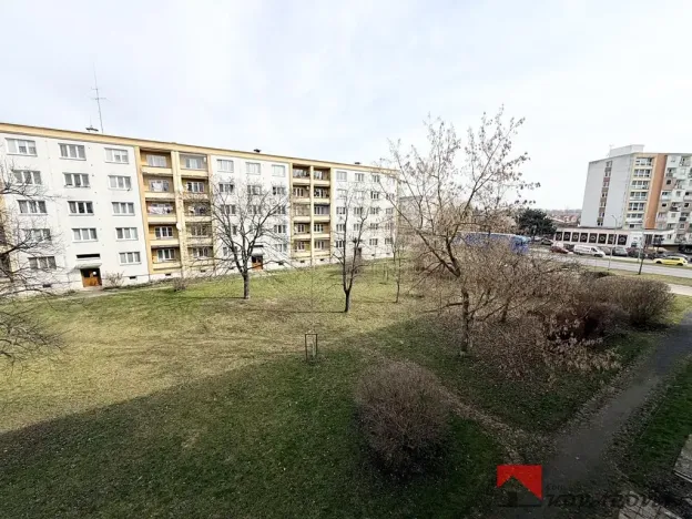 Pronájem bytu 2+1, Kralupy nad Vltavou, Dr. E. Beneše, 55 m2