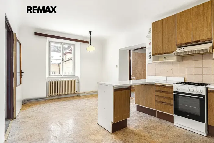 Prodej bytu 4+1, Praha - Malá Strana, Valdštejnská, 117 m2