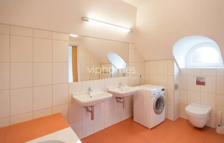 Pronájem bytu 3+1, Praha - Střešovice, Malá, 112 m2