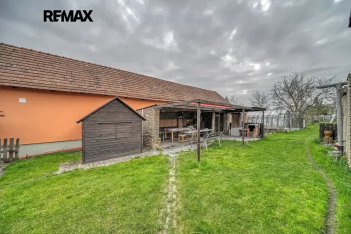 Prodej rodinného domu, Městec Králové, U Nového, 44 m2