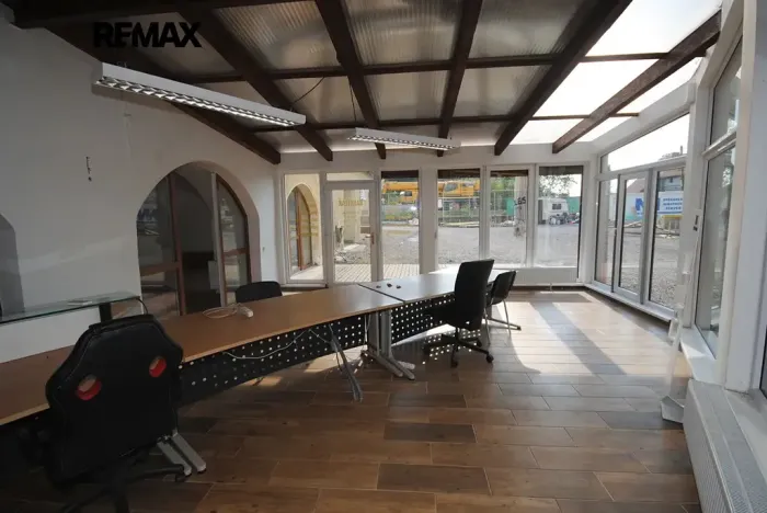 Prodej komerční nemovitosti, Církvice, 6984 m2