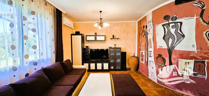 Prodej rodinného domu, Karnobat, Bulharsko, 206 m2