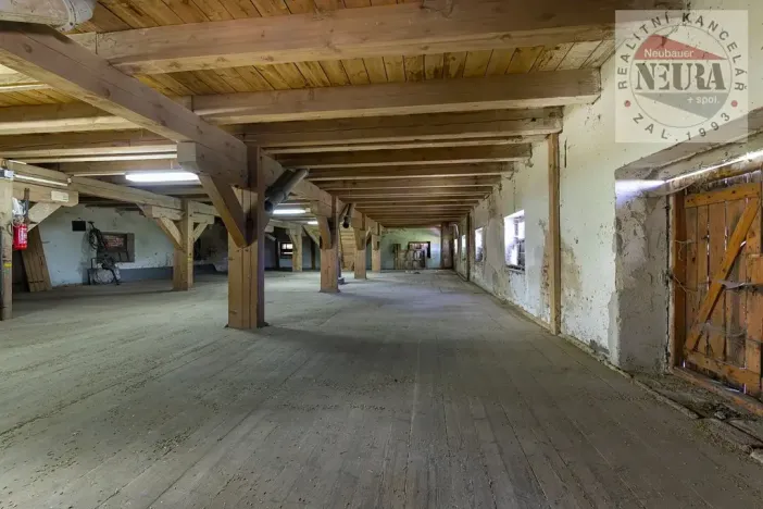 Prodej zemědělského objektu, Okrouhlice, Valečov, 25561 m2