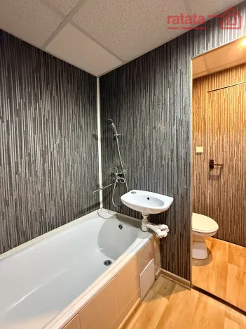 Pronájem bytu 2+1, Chomutov, 17. listopadu, 62 m2