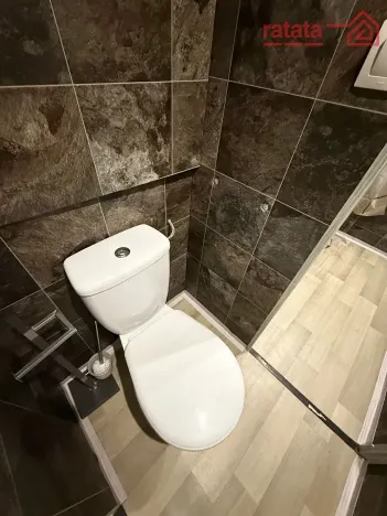 Pronájem bytu 2+1, Chomutov, 17. listopadu, 60 m2