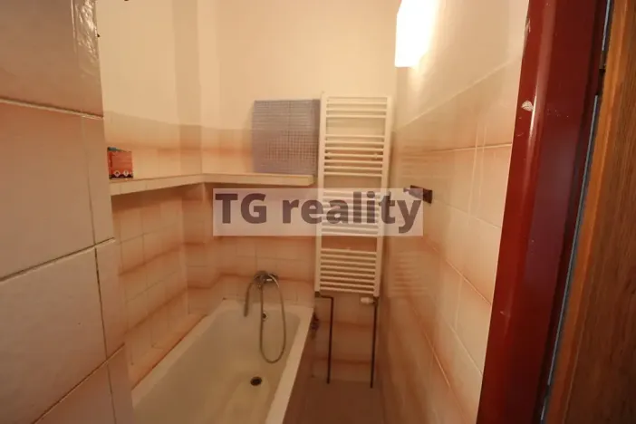 Pronájem rodinného domu, Praha - Kyje, Vlkovická, 109 m2