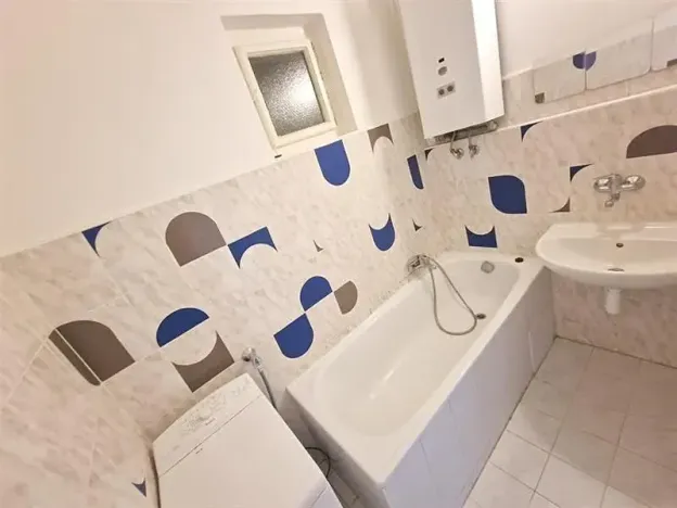 Pronájem bytu 1+1, Praha - Vršovice, Moskevská, 46 m2