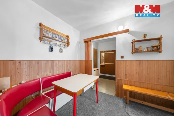 Prodej bytu 4+1, Ústí nad Labem - Krásné Březno, Neštěmická, 84 m2